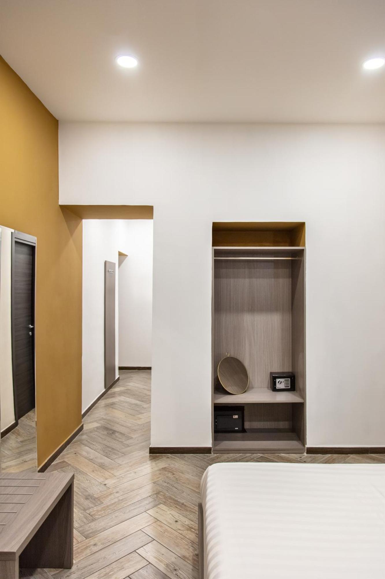 Hotel Toledo Lifestyle Neapel Exterior foto